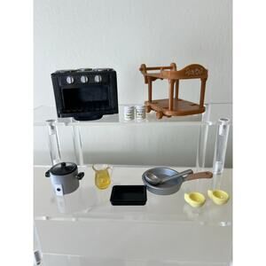 Kitchen Black Oven Replacement with Calico Critters Mixed Accessory Toy Lot
